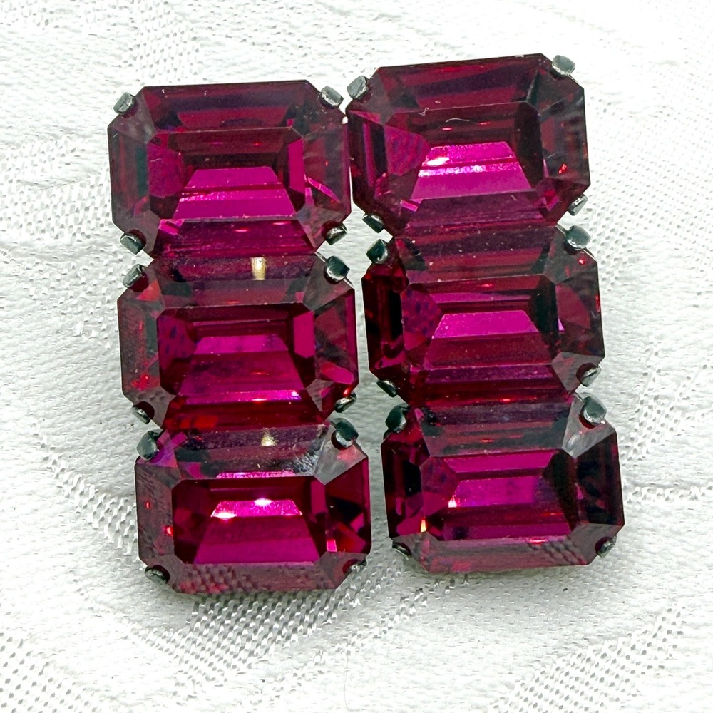 Vintage SCOOTER PARIS Rectangular Geometric Purple‎ Rhinestone Clip-On Earrings